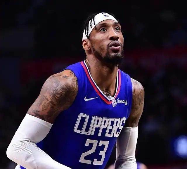 登录入口-【观察】顺应时代潮流！快艇能排出哪些全锋线阵容？